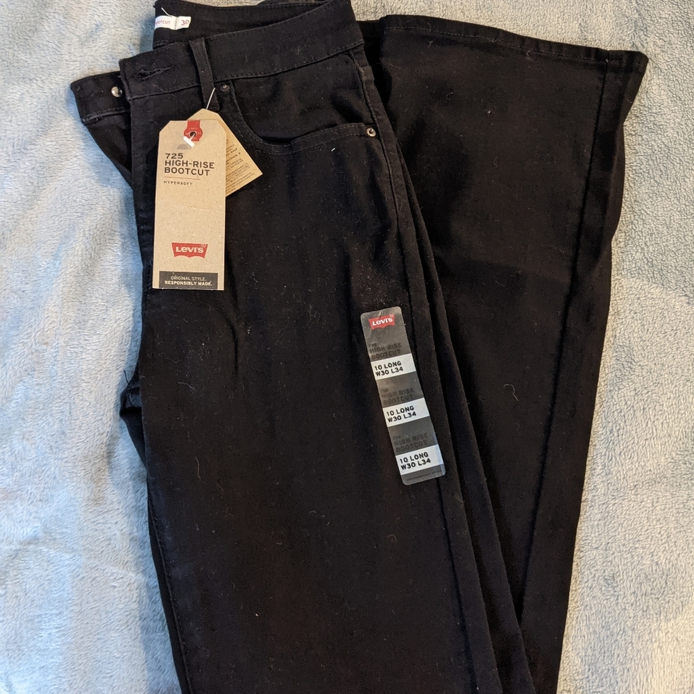 NWT Levi's 725 Boot Cut Jeans
